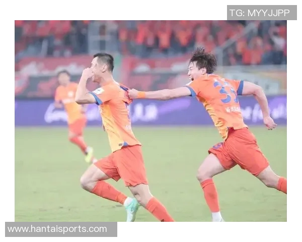 广州足球队在足球节奏排行榜中荣登第七名展现出强劲实力与潜力 广州足球队在足球节奏排行榜中荣登第七名展现出强劲实力与潜力