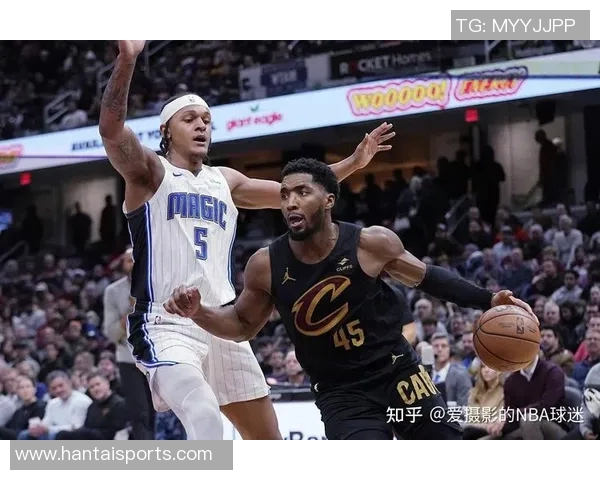 2017年NBA骑士与魔术精彩对决回顾及赛季表现分析