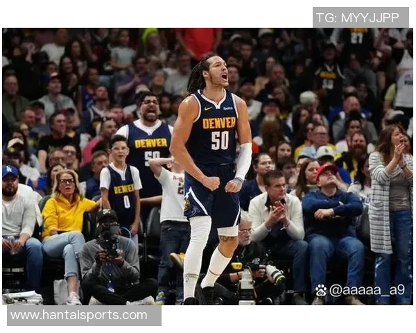 快船与掘金激战正酣大分小分之争引发球迷热议 快船与掘金激战正酣大分小分之争引发球迷热议