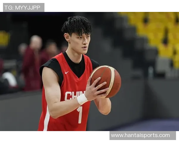 曾凡博在篮球赛场上的崛起与挑战，未来发展潜力无限引人关注