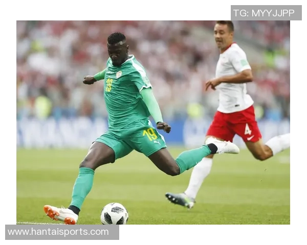 波兰与塞内加尔半场精彩对决回顾与分析